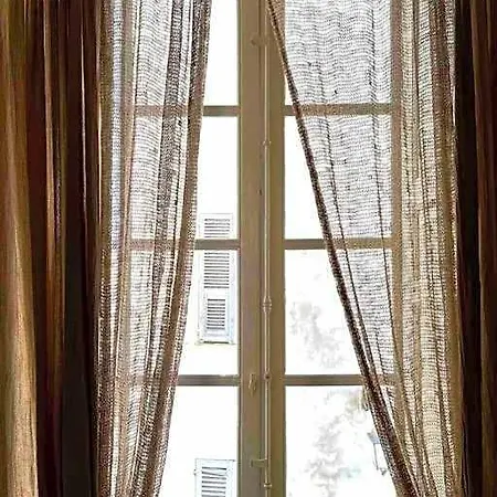 83m2 De Charme Au Coeur De La Cité Impériale *