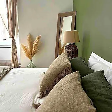 83m2 De Charme Au Coeur De La Cite Imperiale Apartment